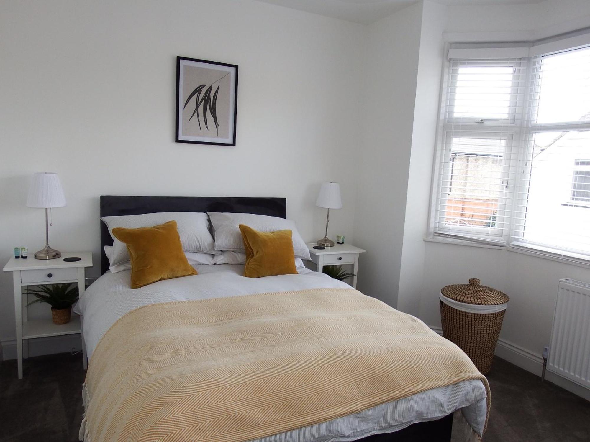 Newly Renovated 3 Bedroom Victorian Detached House Bournemouth Exterior photo